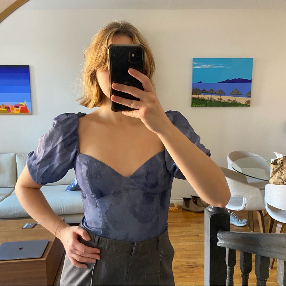 Aritizia Wilfred Blouse